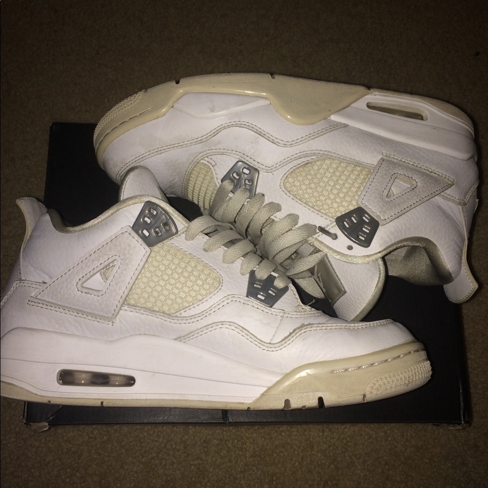 Jordan 4 “Pure Money” Boy Grade